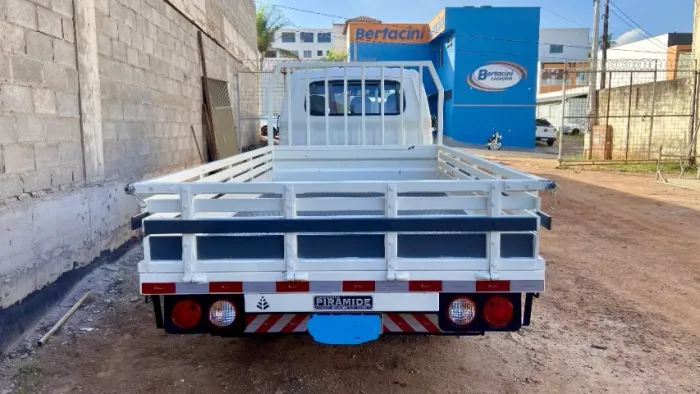 Carroceria Kia Bongo e HR Hyundai