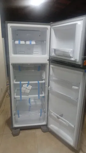 (Nova) Geladeira inox 340 litros