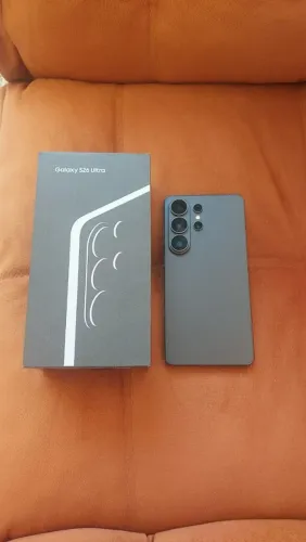 Samsung S26 ultra 512 GB apenas 4 meses de uso , garantia de 8 meses de fábrica 