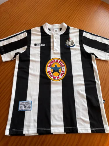 Camisa Adidas retrô Newcastle home 1995-97