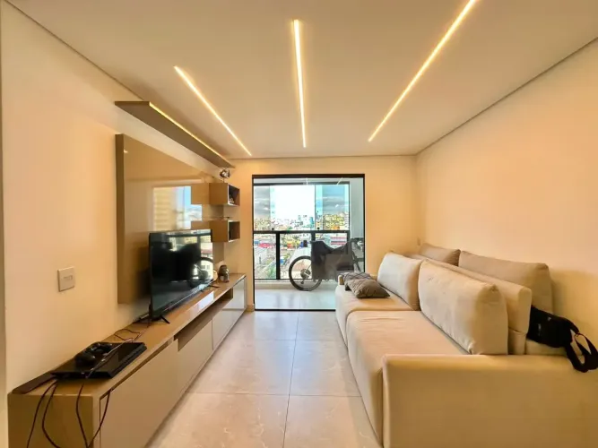 Apartamento de 3 quartos e 2 vagas no Serrano