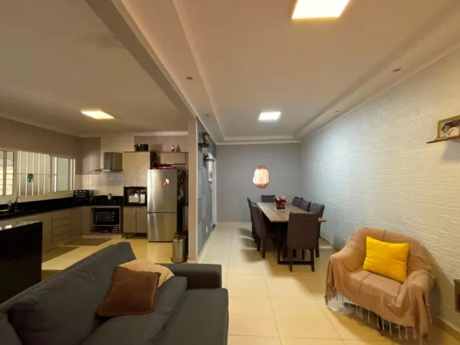 Casa à venda com 3 quartos (1 suíte) no bairro Parque Via Norte - Campinas,SP