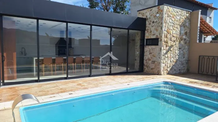 Casa Completa nas Chácaras Brasil | 3 Quartos, Suíte e Área Gourmet