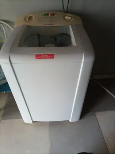 Vendo máquina de lavar roupa 10kl
