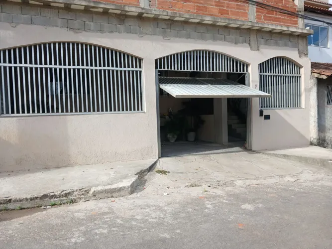 PORTÃO DE ALUMINIO COM GRADES