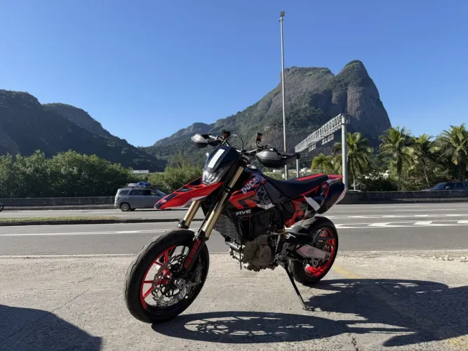 Ducati 698 hyper mon 2025