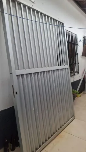 Portão de alumínio 