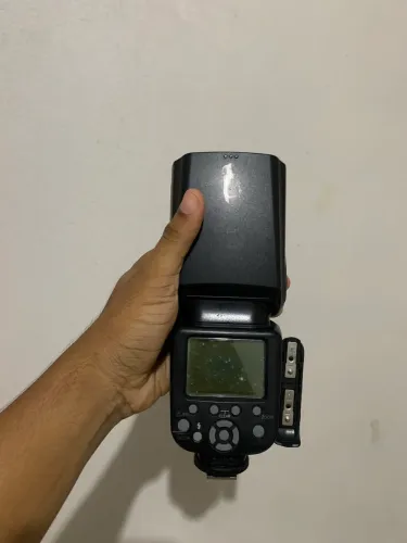 Flash Triopo TR988 