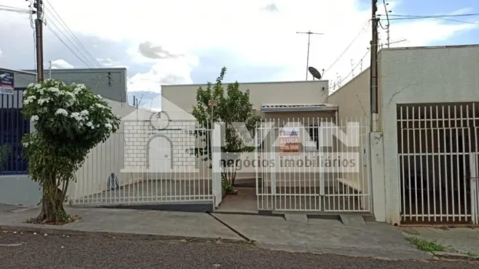 Casa para locação bairro Martins