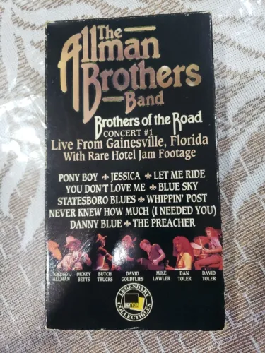 VHS THE ALLMAN BROTHERS BAND, BROTHERS OT THE ROAD #1 e #2