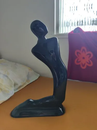 Escultura de louça