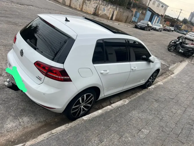 Volkswagen Golf Highline 1.4 TSI 140cv Aut. 2014