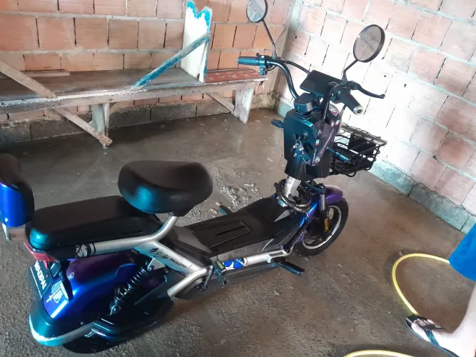 Scooter eletrica