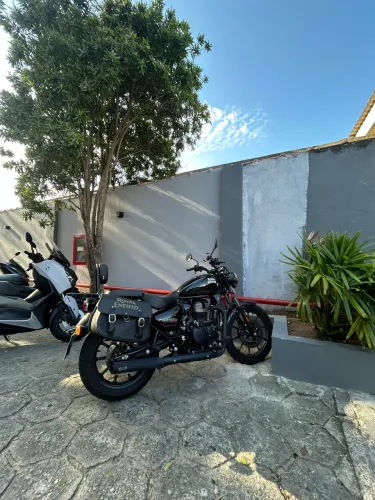 Royal Enfield Meteor 350 2025 - Completa + Acessórios