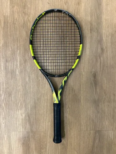 Raquete de Tênis Babolat Pure Aero VS 98 (Seminova)
