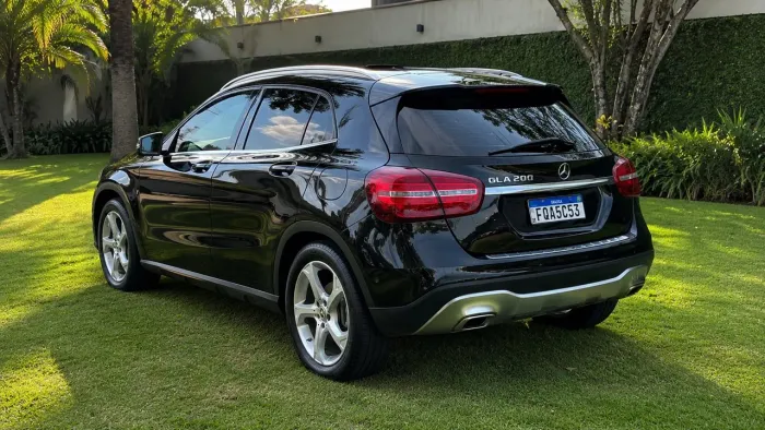 Mercedes-Benz GLA 200 Adv. 1.6/1.6 TB 16V Flex Aut. 2018