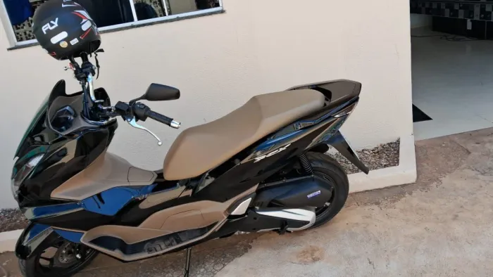 HONDA PCX/ 160 DLX ABS