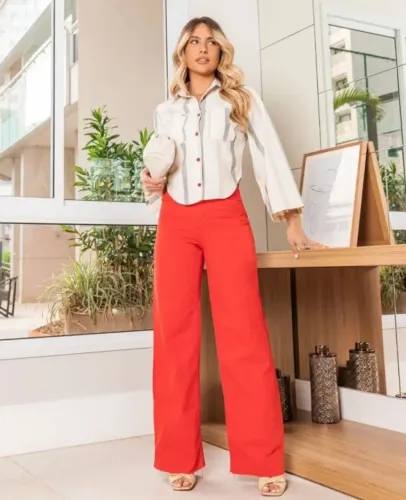 Lote de roupas femininas