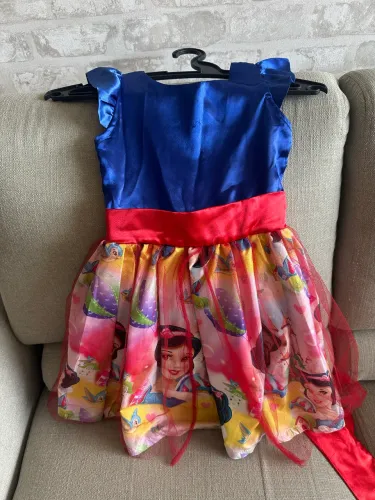 Vestido temático Branca de Neve