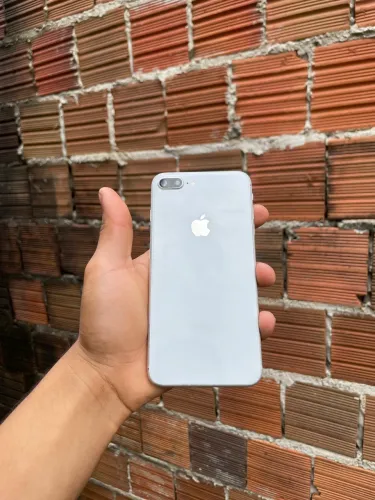 IPhone 8 Plus