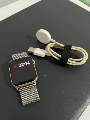 Apple Watch série 5 GPS 44 mm