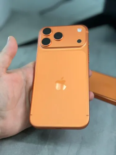 APARELHO USADO 17 PRO MAX LARANJA 