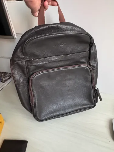 Mochila de Couro Mr. Cat + Carteira