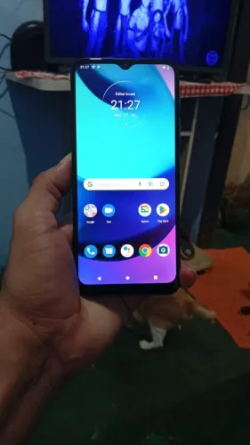 Moto e20