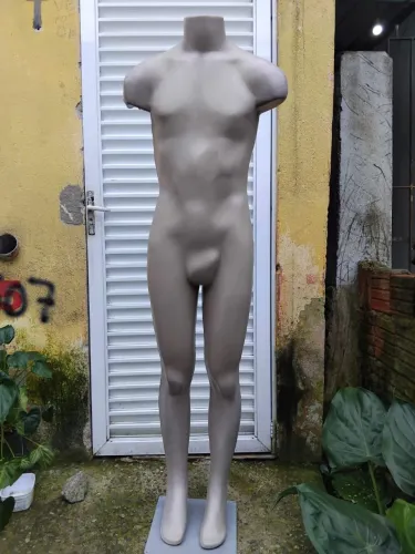 Manequin masculino