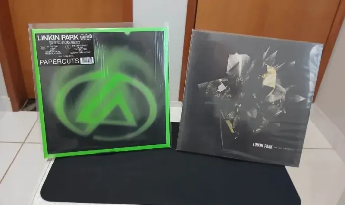 Dose Dupla Vinil Linkin Park Lps duplo Papercuts e Living Things (simples) Novos Lacrado