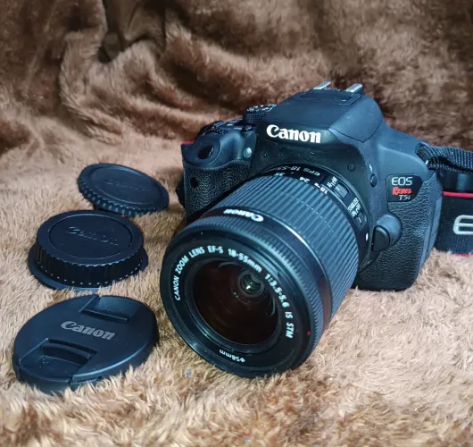 Canon EOS Rebel T5i + Lente 18-55 STM + Kit Completo + Bolsa | Pronta para usar