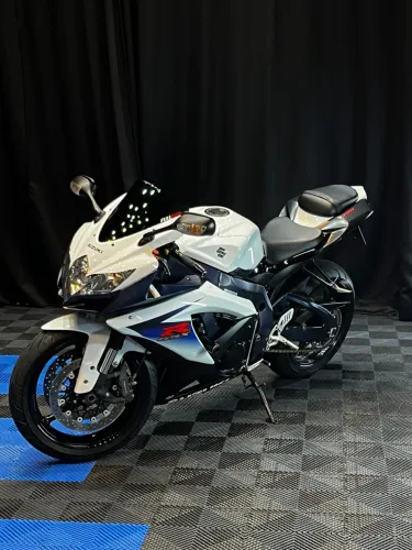 Suzuki GSX-R 750 Srad