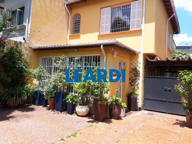 CASA ASSOBRADADA - JARDIM PAULISTA - SP