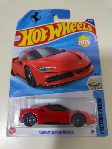 Ferrari SF90 Stradale - Hot Wheels 1/64 (Vermelha)