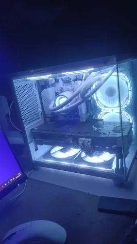 Vendo Gabinete gamer AM4 RYZEN 5 5500