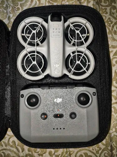 DJI Neo Fly More Combo