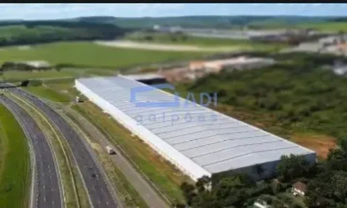 Galpão 16000 m² pé-direito 12 m Santa Gertrudes