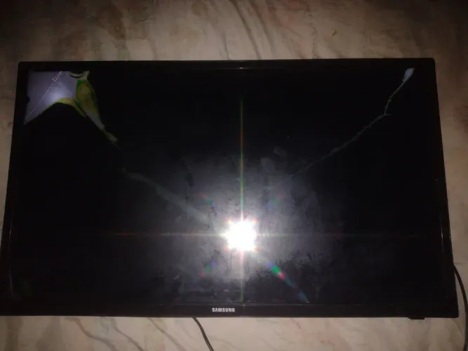 TV Samsung modelo UN 32F4200AG Smart