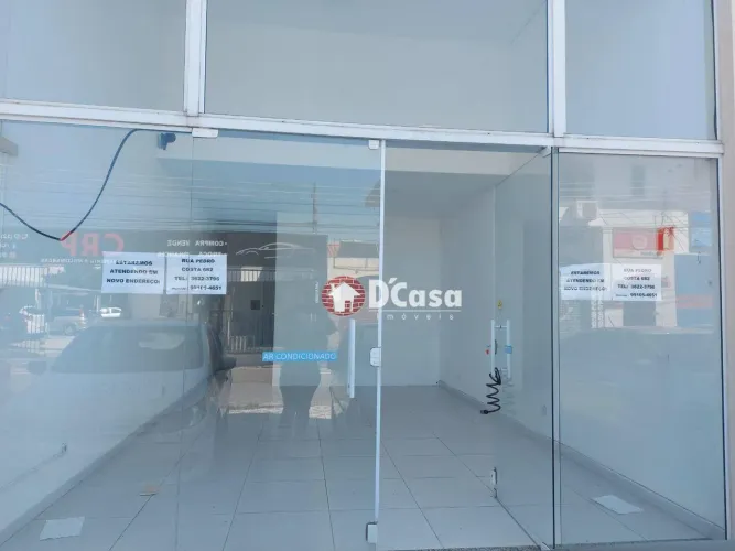 Ponto para alugar, 40 m² por R$ 2.600,00/mês - Centro - Taubaté/SP