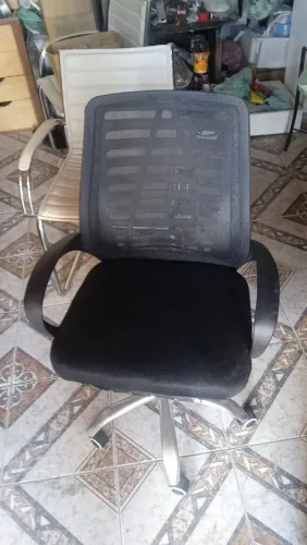 Cadeira para escritório R$90 cada