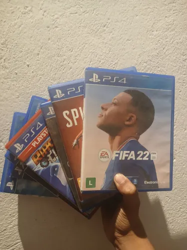 TODOS ESSES JOGOS EM PERFEITO ESTADO POR APENAS 349,99 R$