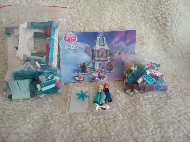Blocos De Montar Castelo De Gelo Frozen (Estilo Lego) - 316 Peças + Manual