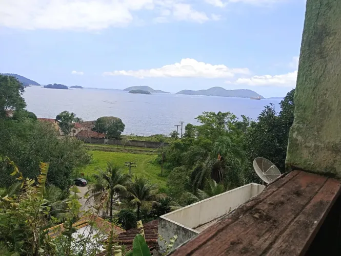 Casa Muriqui com vista do mar *OPORTUNIDADE*