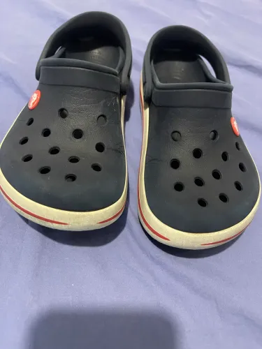 Crocs original conservada TAM 33