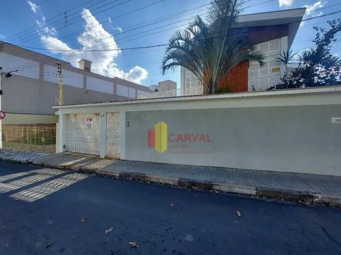 Casa com 3 dormitórios para alugar, 430 m² por R$ 4.000,00/mês - Centro - Pedreira/SP