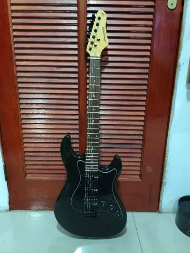 Guitarra Strinberg STS Black HSS