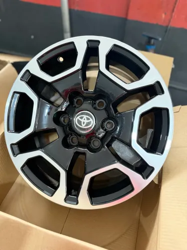 Rodas para Toyota Hillux 6x139 aro 17