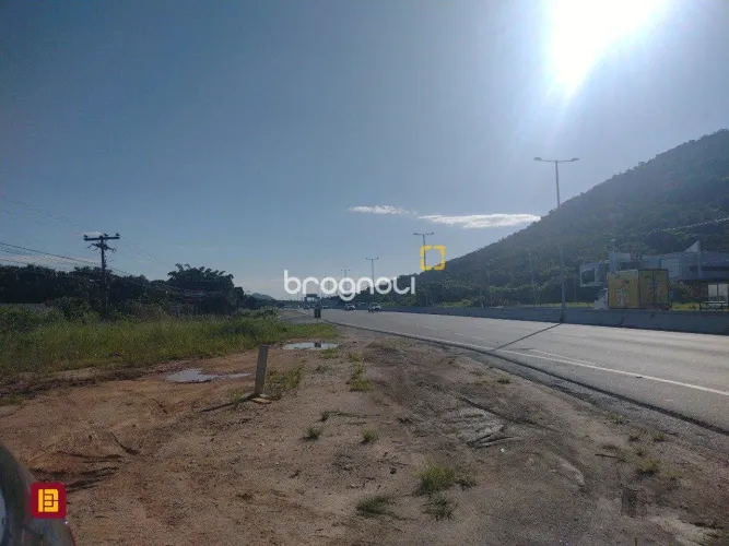 Excelente terreno na SC 401