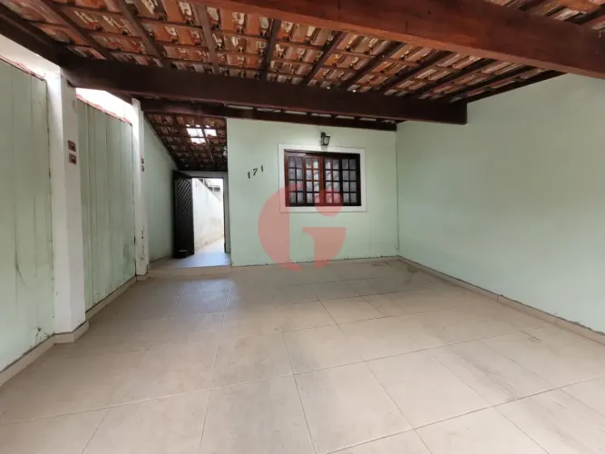 Casa para venda com 4 quartos sendo 1 suíte - 125 m² de terreno - No bairro Bosque dos Euc