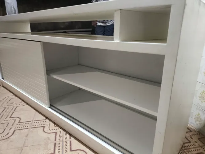 Rack de TV ( MADEIRA)